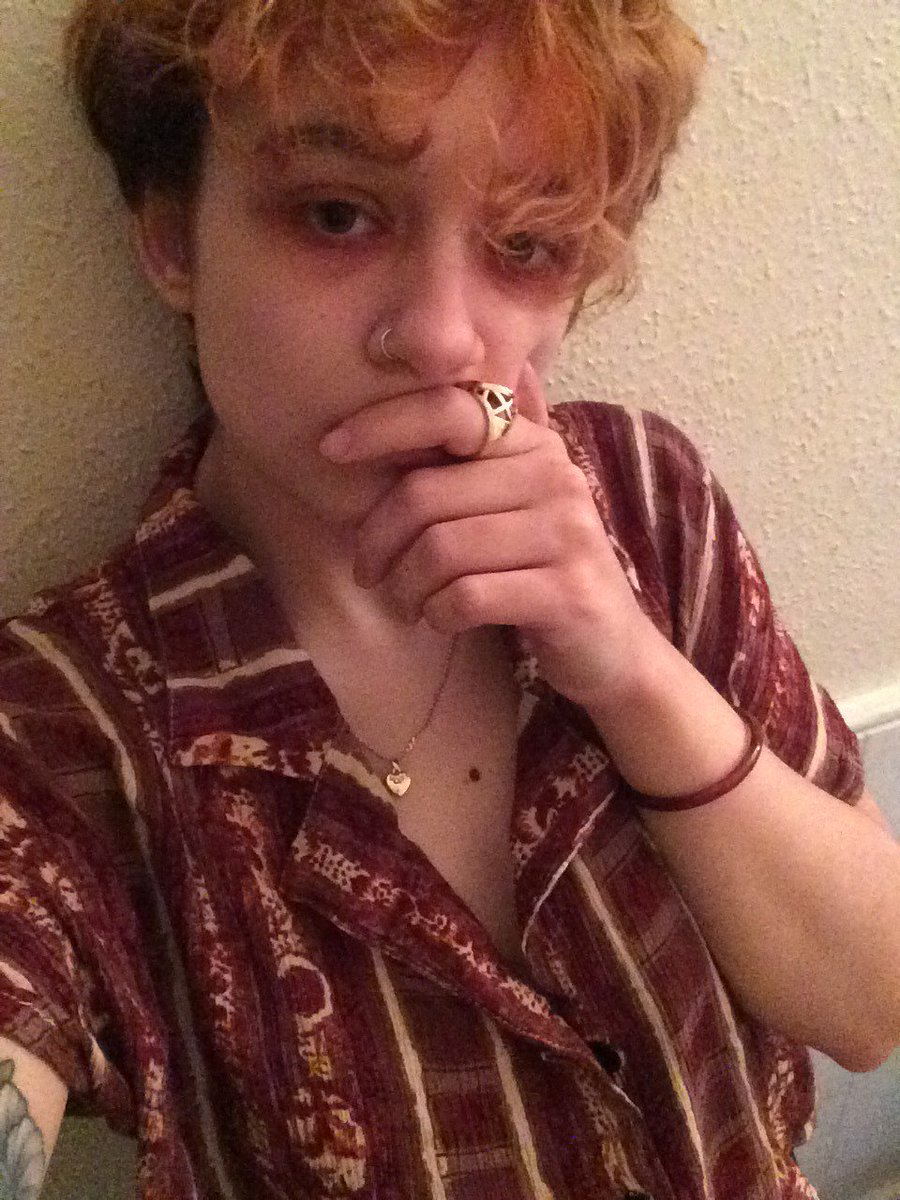 kitkebab's tweet photo. i got this shirt today and i am living my ultimate indie fuck boy fantasy https://t.co/tgqNvHtF5W