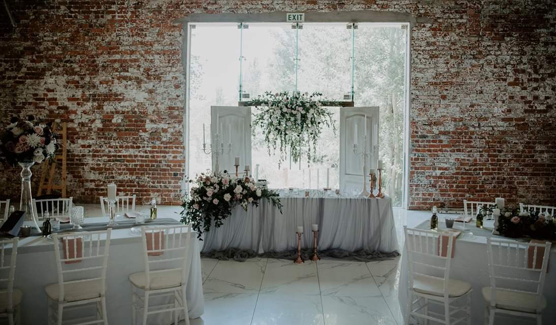 joli_cpt's tweet photo. #joli #joliweddings #weddingdecor
#weddingflowers #CapeTown

"I love you not only for what you are, but for what I am when I am with you."

Decor &amp; Flowers: Joli Creations &amp; Designs
Venue: La Paris Estate
Stationery: Joli Creations &amp; Designs
Photography: Kendra Friend https://t.co/NEBecc6cx0