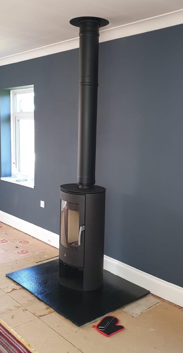 services_gmc's tweet photo. One of jobs this week. 
This is our freestanding ‘A’ rated stove from the Penman collection. Straight off the top of the stove in twin wall insulted flue pipe. @thepenmancollection #lakedistrict #cumbia #carlisle #fireplace #woodburningstove #countryliving #style https://t.co/ajtAmz7haq