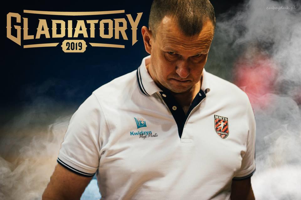 Czy trener Tomasz Strząbała już w pierwszym sezonie prowadzenia naszej drużyny zostanie najlepszym trenerem? Przekonamy się już 25 maja! 🔥 O Nagrodę powalczy również Kamil Krieger, Michał Peret oraz Bartosz Dudek! #Gladiatory2019