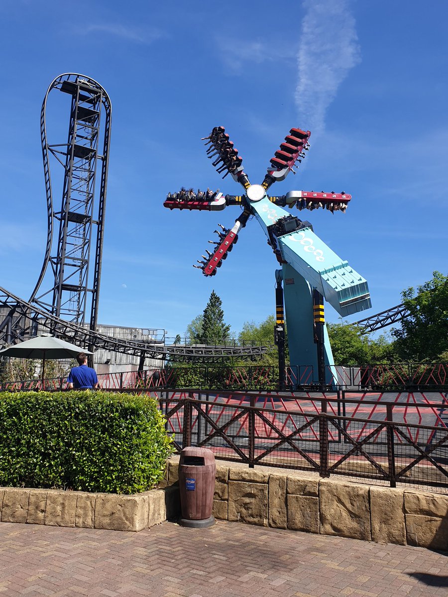 BrynLucas's tweet photo. Had a top day @thorpeparkofficial today with the other half. Great time on the rides and stuffing our faces on all the bad stuff!
You're never too old right?!
#park #theme #parkland #thememorylane #rollercoaster #rides #dayout #sunnyday #sunshine🌞 #Surrey #dayoff https://t.co/RBpdVgLVJT