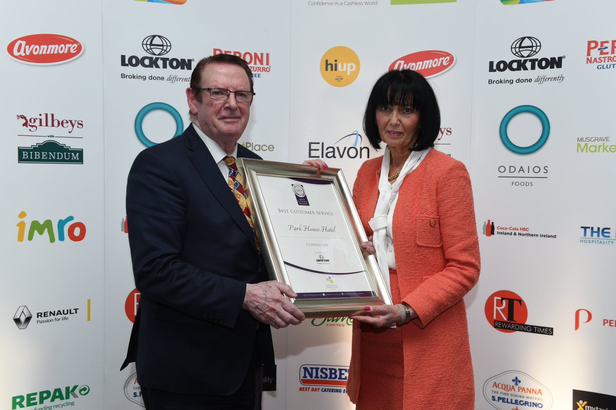 restawards's tweet image. Well done to @ParkHouseHotel, @Luna_Dublin, @LennonsCarlow and @ballyvolanehse : winner of Best Customer Service! @Lockton #FoodOscars
