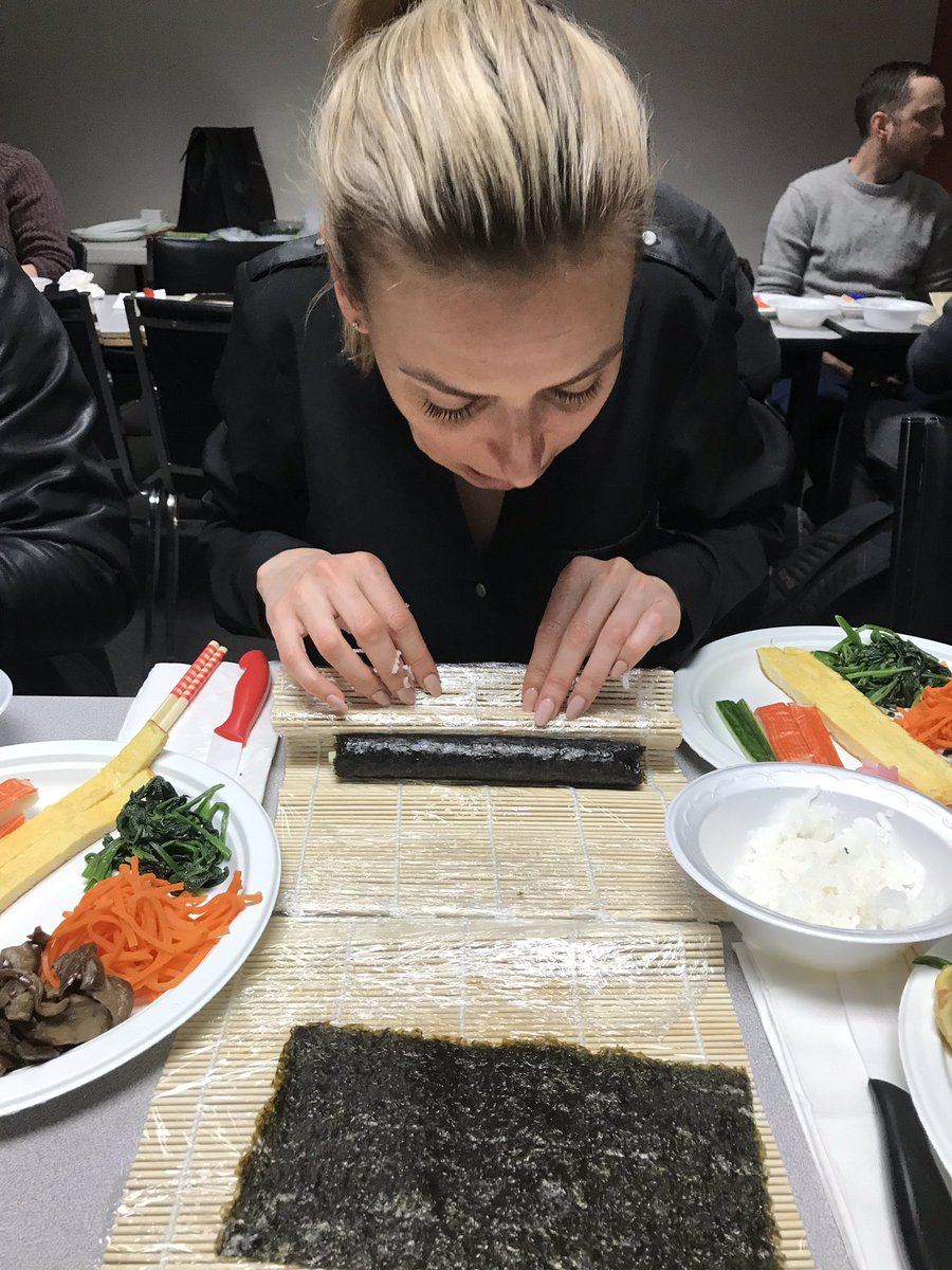 MfcMidtown's tweet photo. The Annex and Midtown Campuses has an awesome day making sushi with @chefsangkim! This is a prime example of collaboration and an alternative approach to education. Our students loved it! @TCDSB @FraserAlt @MonsignorFraser https://t.co/pFkil7vLoQ
