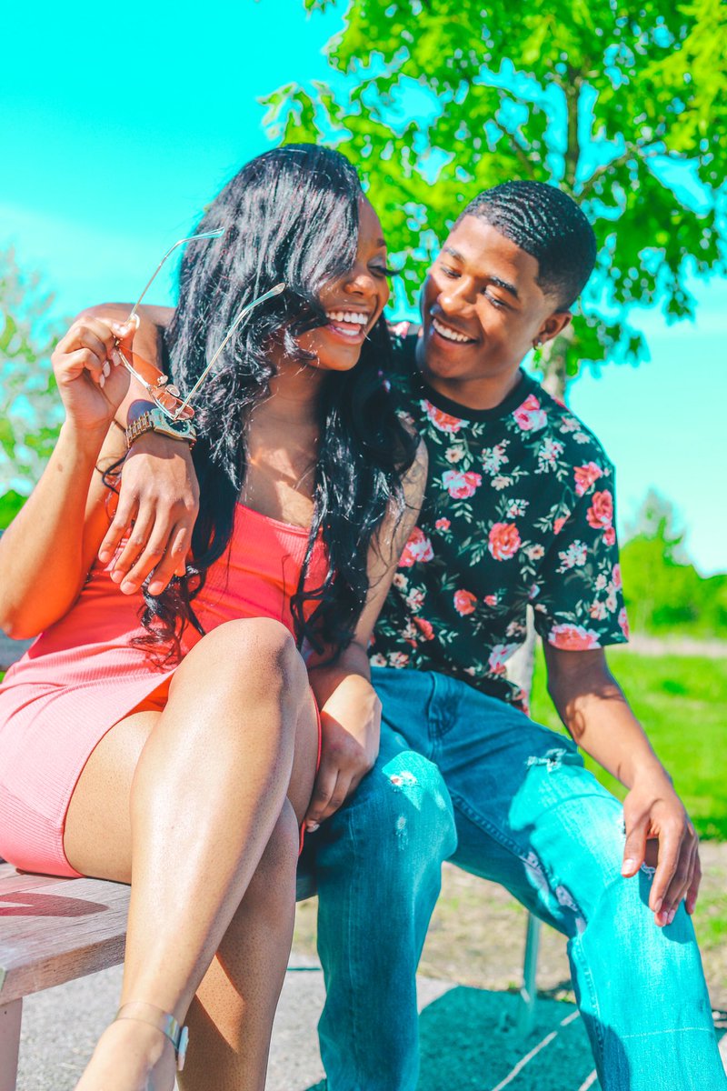 itss_deshon's tweet photo. My heart❤️, my world🌎, my everything🤞🏾 #blacklove #blackexcellence https://t.co/mSqkXuU5ki