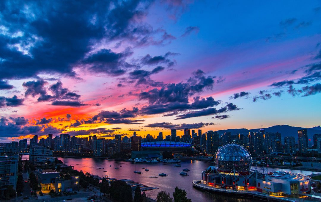 GSI_edu's tweet photo. 🙌Happy Monday! 🙌 Planning to visit Vancouver this summer? @MyVancouver 
We have an amazing summer program for teenagers age 12 to 17! English training courses combine with fun activities to explore the beautiful Vancouver.  
Contact us for more info
.
.
.#StudyInCanada https://t.co/ZxpKnc4Y6L