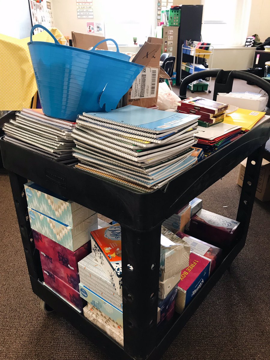 MsRicksSLP's tweet photo. Special delivery to all the classrooms at Alexander Elementary thanks to an extremely generous donation from The Chapel in Libertyville ❤️ https://t.co/DzZ7rAZBEK