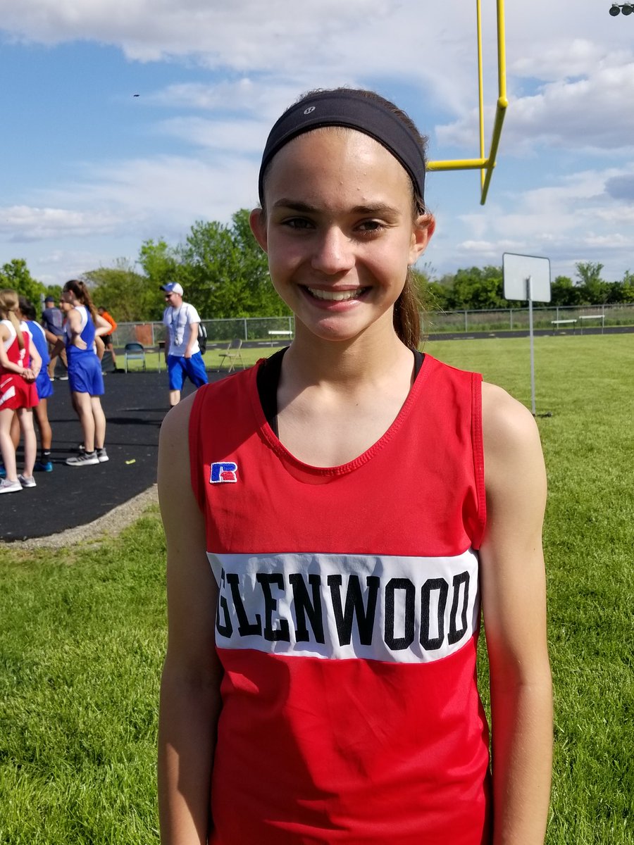 Woot333's tweet photo. Carly Wilcoxen qualifying for state in the 800! #stateboundbaby https://t.co/M3Gcvwj05O