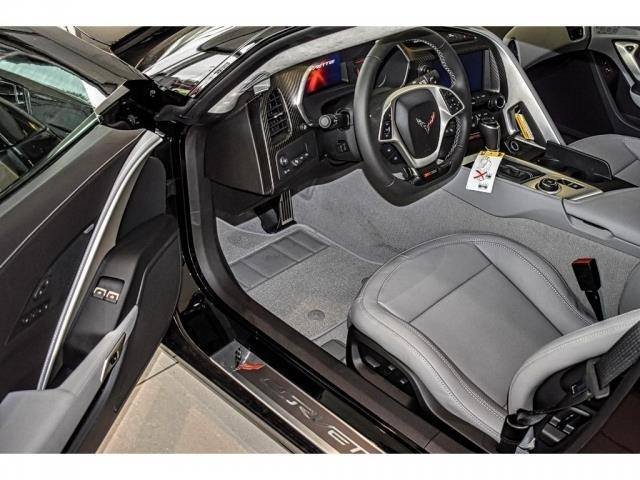 permian_gmc's tweet photo. Start your week off the right way! Get behind the wheel of this sharp 2019 #Chevrolet #Corvette #Coupe: https://t.co/YeGXKpvivt #SportsCar #AllBlackEverything #BatMobile #Hobbs #NewMexico #Chevy https://t.co/HZxJWxlApG