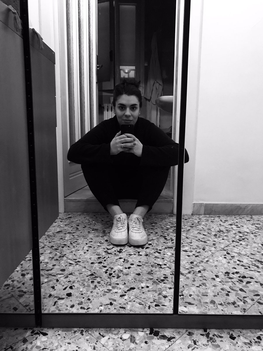 AboutSponge's tweet image. Black and white.