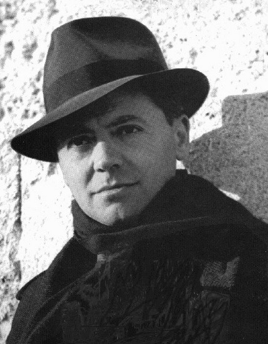 Combattre le mal fait de vous un homme de bien...