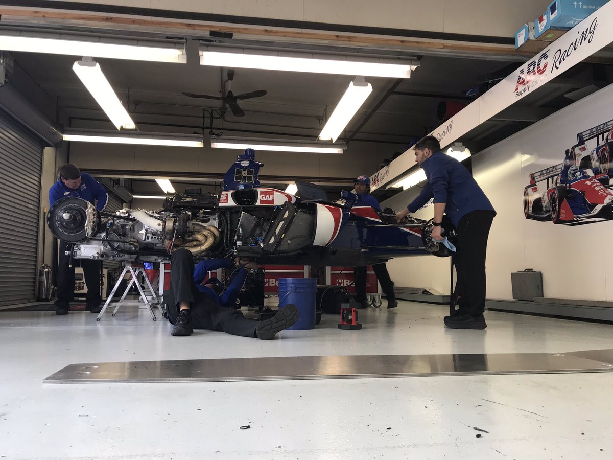 DaveFurst's tweet photo. .@AJFoytRacing making the transition to the oval cars and a brand new chassis for @TonyKanaan. Chassis โ14,โ naturally. Join TK and me at 6:18p on @rtv6! #Trackside6 ๐ https://t.co/OGzEQhEpoc