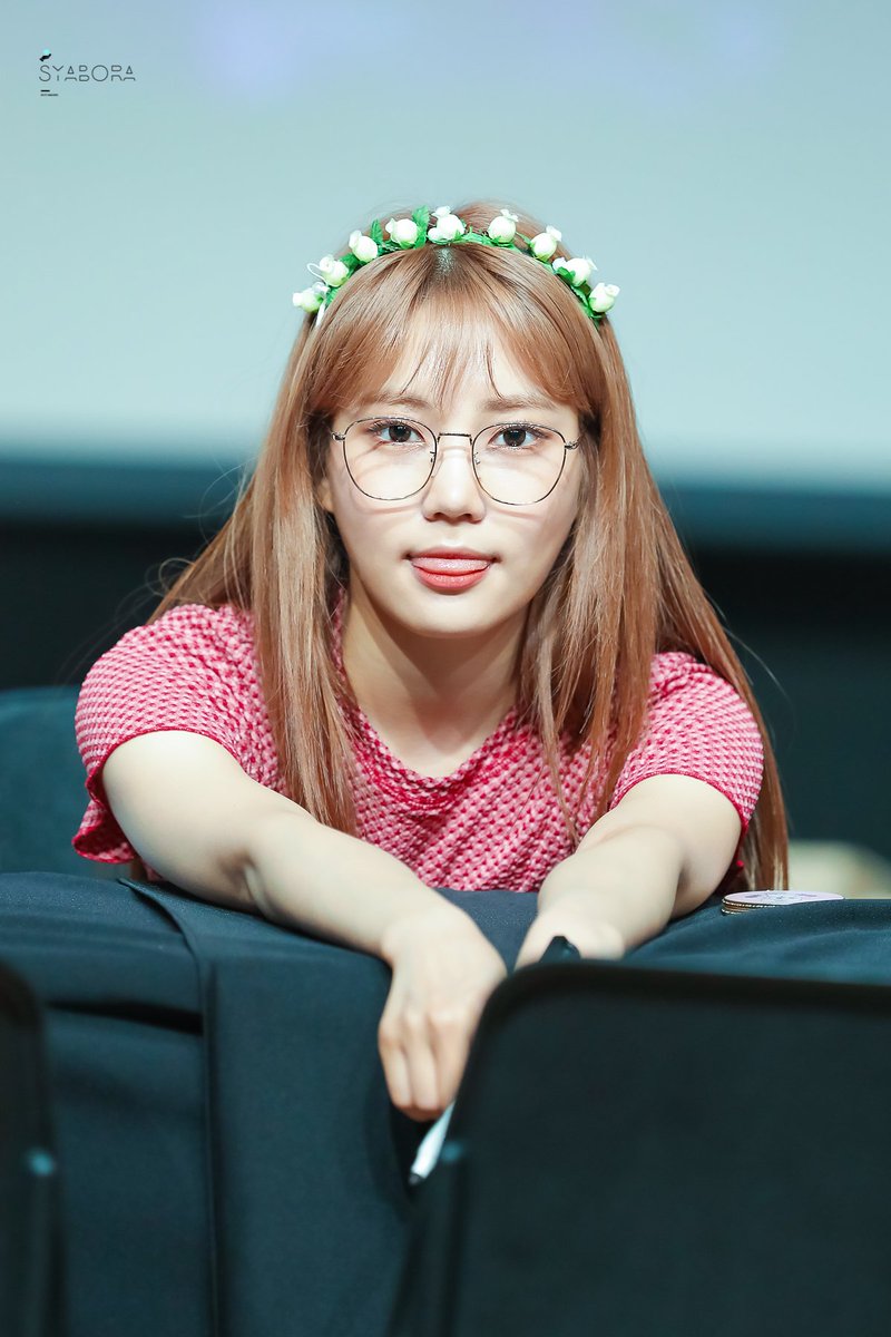 AIDmaxSB's tweet photo. 190512 #다이아 #DIA #NEWTRO #우와 일지아트홀 팬사인회 #주은 #이주은 #쥰 04PICS01 @dia_official -8주동안 정말 행복했어요^0^ see you later♡- https://t.co/fE5aRr4hVs
