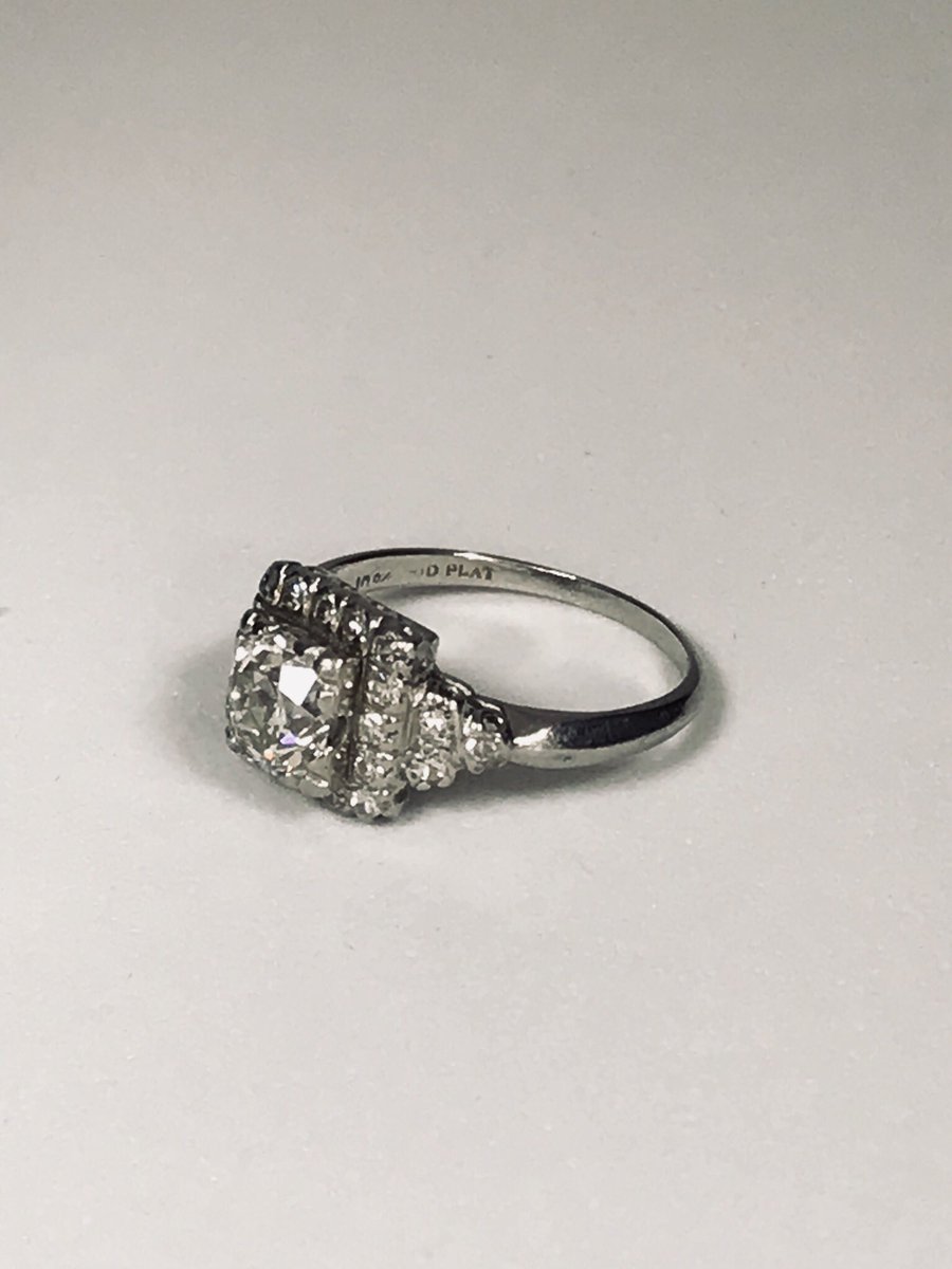 Gold Reserves tweet media