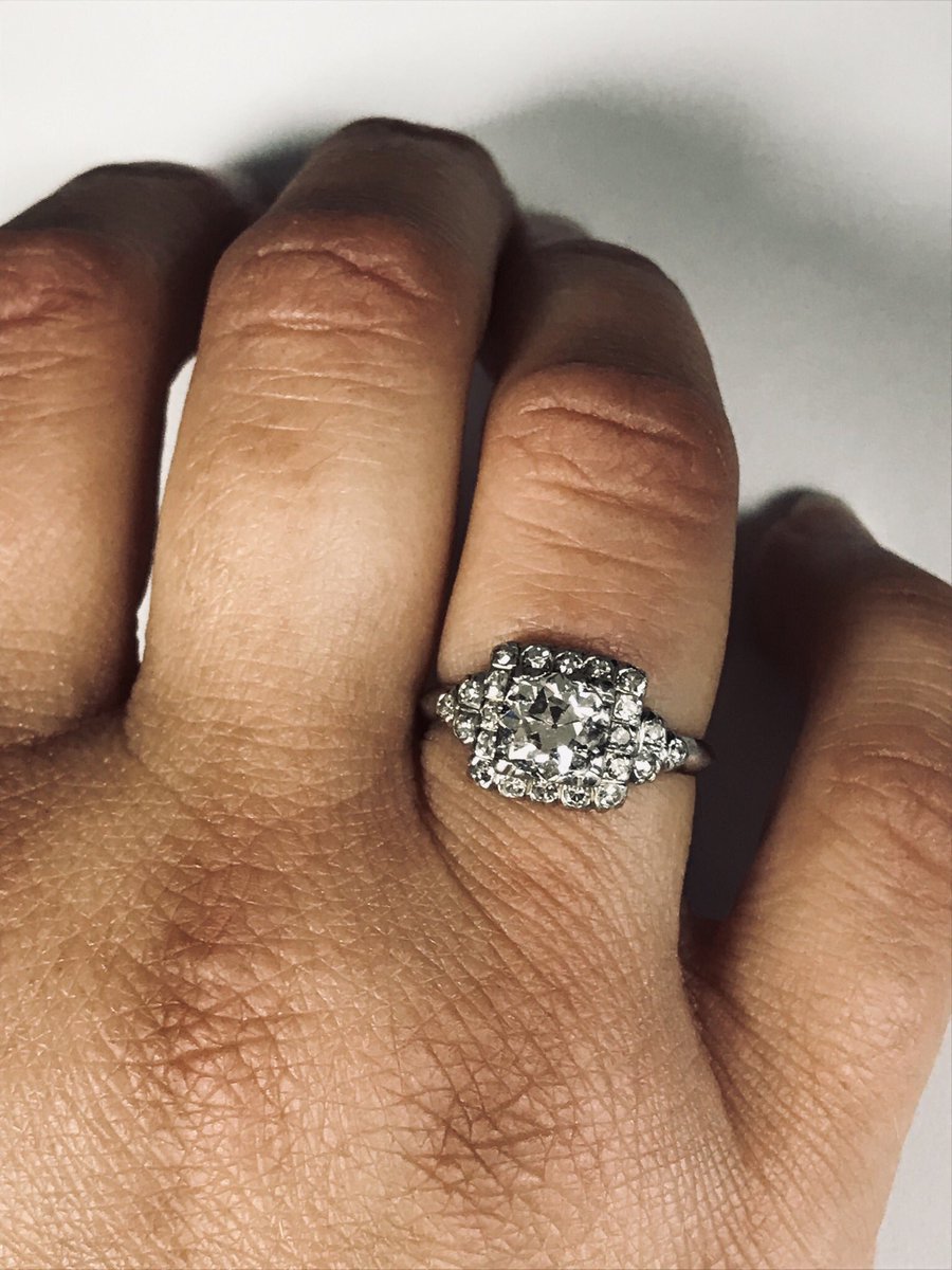 Gold Reserves tweet media