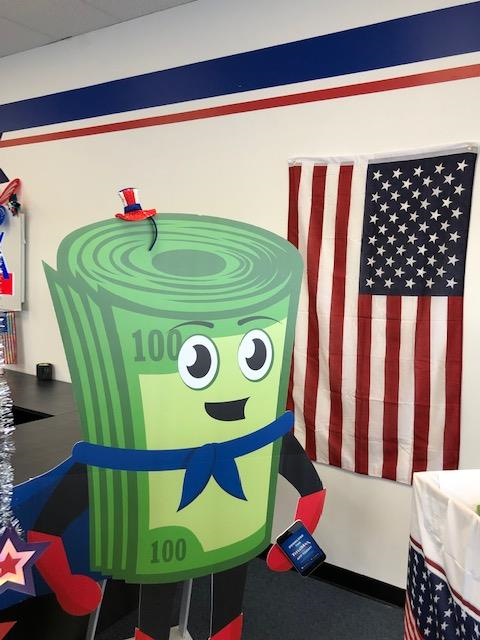 FRASANGUI's tweet photo. Orange giving thanks to our troops for having our freedom.  IT FEELS GREAT!!!!!!!!!! @OBielss @ted_helgesen @richstacy4 @Michael10121430 @NBAXTERD30 @TMXCompanies #TMXCares https://t.co/LhNYtrGyEo