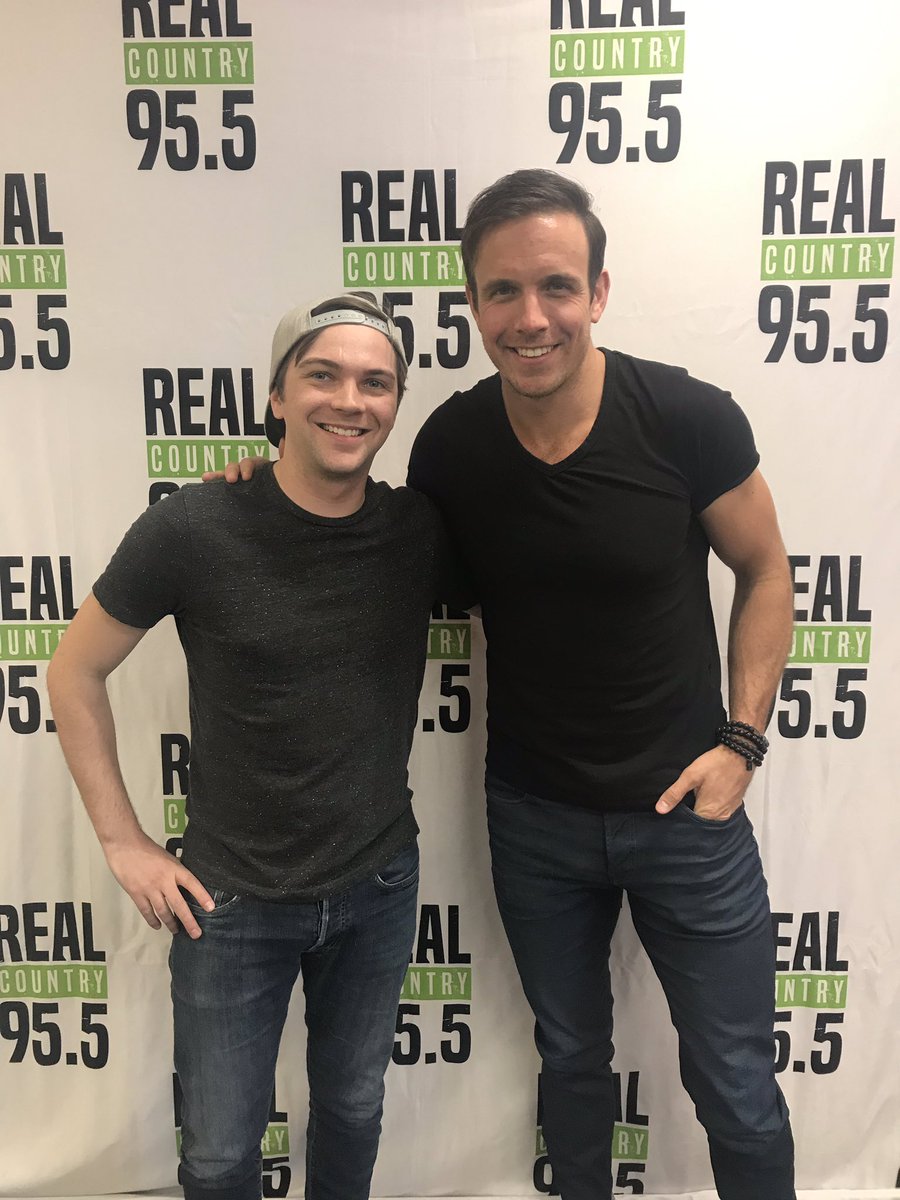 iamlucajames's tweet photo. BRAND NEW music from @EricEthridge today! Can’t wait for your first show in AB! #SpilledBeans #IfYouMetMeFirst #SureShot #NewMusic
@realcountry955 https://t.co/hj2VBiV1fO