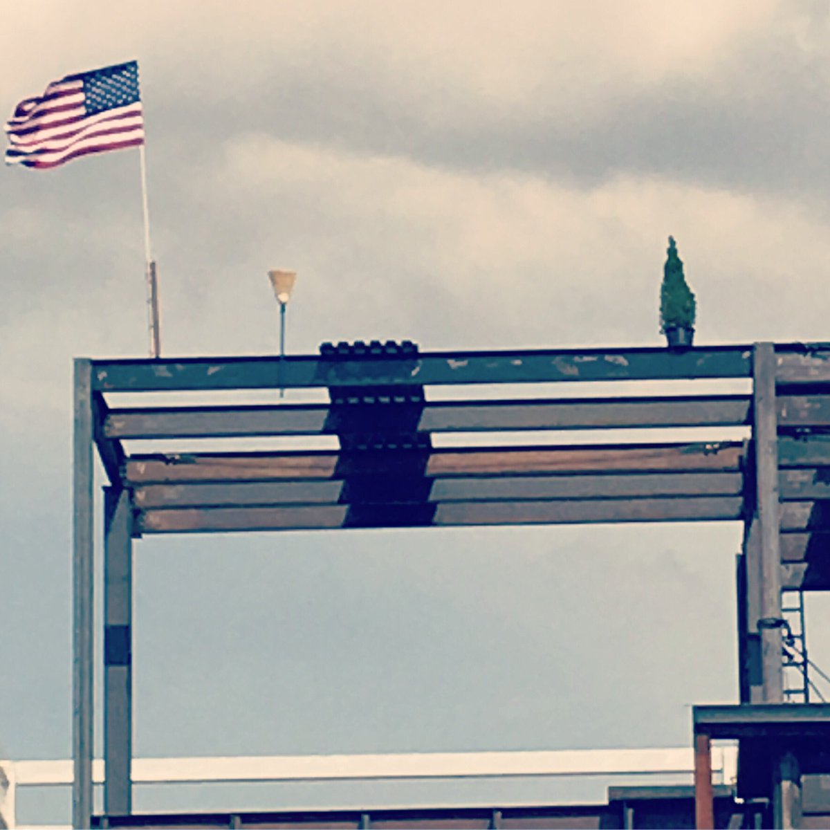 startrekcon's tweet image. I wondered about this just last week on Instagram - mystery solved! Thanks #FriendlyFire