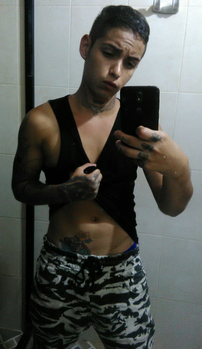 XxxKristopher's tweet photo. Por aqui de nuevo 
#Modelwed #kristopher1430 https://t.co/iDKgmTXTIt