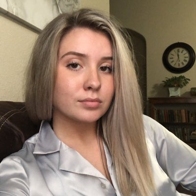 KaylynOfficer's tweet photo. #NewProfilePic https://t.co/QgUdwoMGS9
