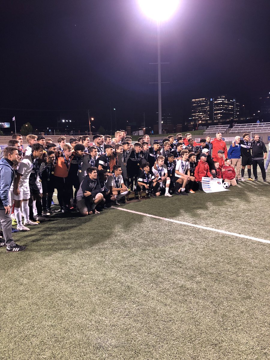 nickrubekOWH's tweet photo. Three years later and the best rivalry in the state is still thriving. https://t.co/2I7PkXSFi4