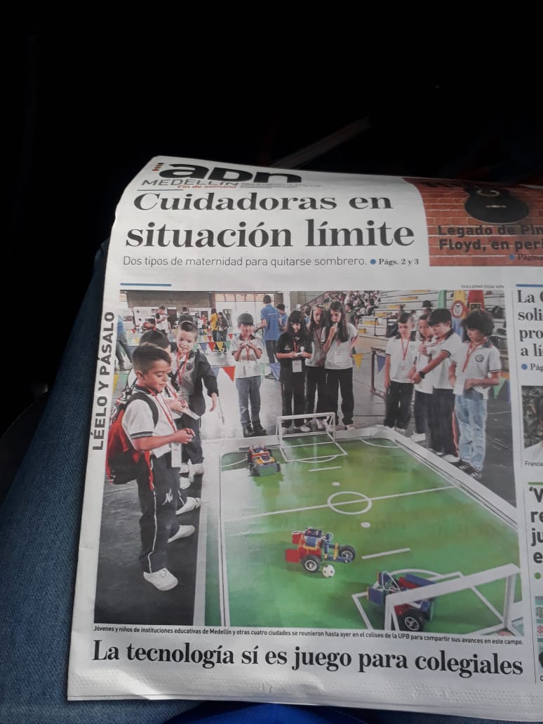 Nazaret_Bello's tweet photo. La robótica educativa es noticia  @EduboticaInc @Nazaret_Bello https://t.co/Reaf2LpJLt