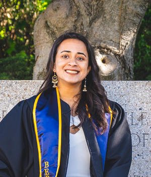 BerkeleyCDSS's tweet image. One of our newest #CalDataSci19 grads Garima Raheja shares how 
combining her studies in data science with her passion for sustainable development has “given her the tools she needs to make a difference.” Learn more about Garima&apos;s story here: data.berkeley.edu/graduate-profi…