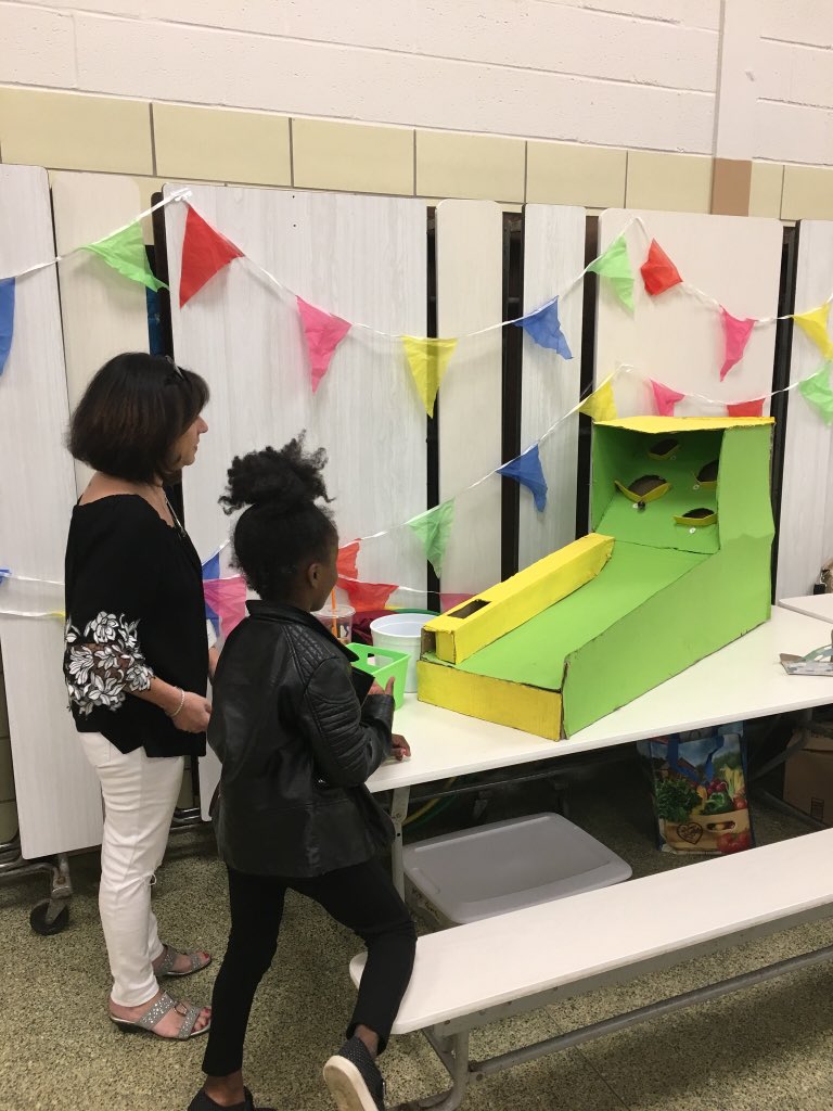 MrsAmySpencer's tweet photo. @MsStilling &amp; @pcockey your @PineGrovePanda mentoring program is the best; the annual Carnival was a blast. The smiles on mentee &amp; mentor faces shows the value of your hard work. Thanks for your commitment to @PineGrove_BCPS. @BCPS_Mentoring @melissa_markle @kellprice14 @PGE_art https://t.co/vwCfSv5IXA