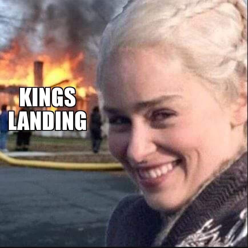 Bad_Karma_Xray's tweet photo. Oh Daenerys 🤦🏻‍♂️ Disappointed us all 😰 #gameofthrones #got #hbo #housetargaryen #housestark #jonsnow #daenerys #fireandblood #why #hadaplan https://t.co/YvFQEVekxu