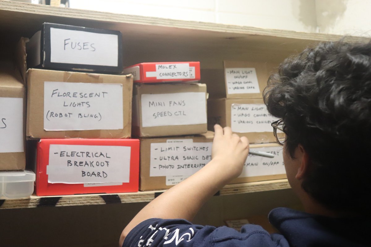 Today in the lab we made progress! We brainstormed how we can fundraise for this team as well as how we can be involved in more outreach events. If your interested in teaming up with us for outreach or donating to us be sure to shoot us a message.