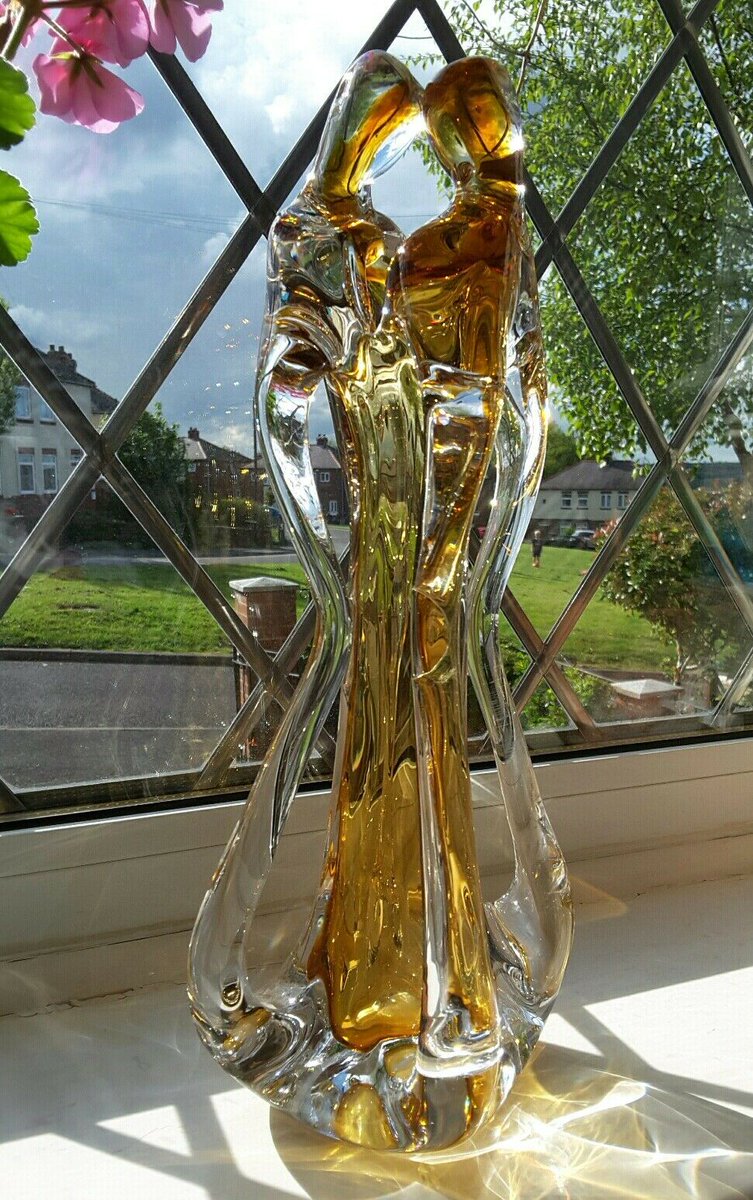 Seraphimslair's tweet photo. ❤️New arrival at #SERAPHIMSLAIR - beautiful ❤️#MURANO lovers❤️more stunning #Glass #Art available at: https://t.co/2skNLtcIk2 #HomeDecor #InteriorDesign #Vintage #MidCentury #GlassLove #London #Paris #Mosow #NewEngland #Bangkok #Istanbul #NewYork #Seattle #Tokyo #CapeTown ❤️ https://t.co/Ih9XrrXmrc