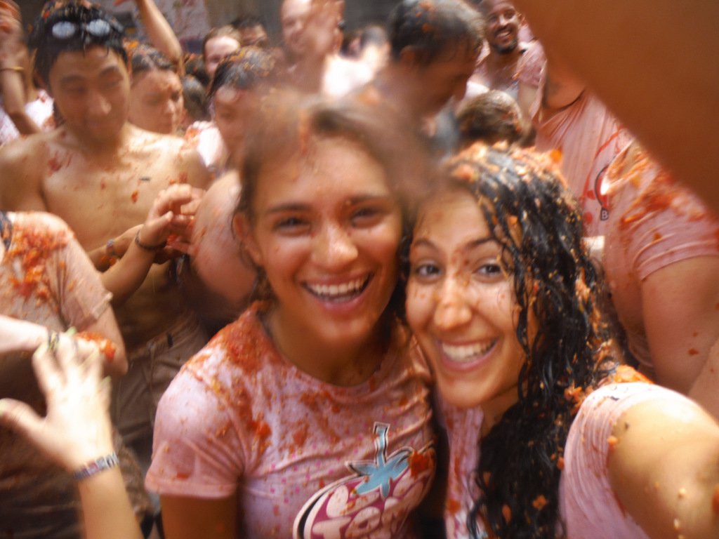 ABelenP's tweet photo. La Tomatina: What to Expect https://t.co/jYs2Fltufp https://t.co/vEPIO9XkLP