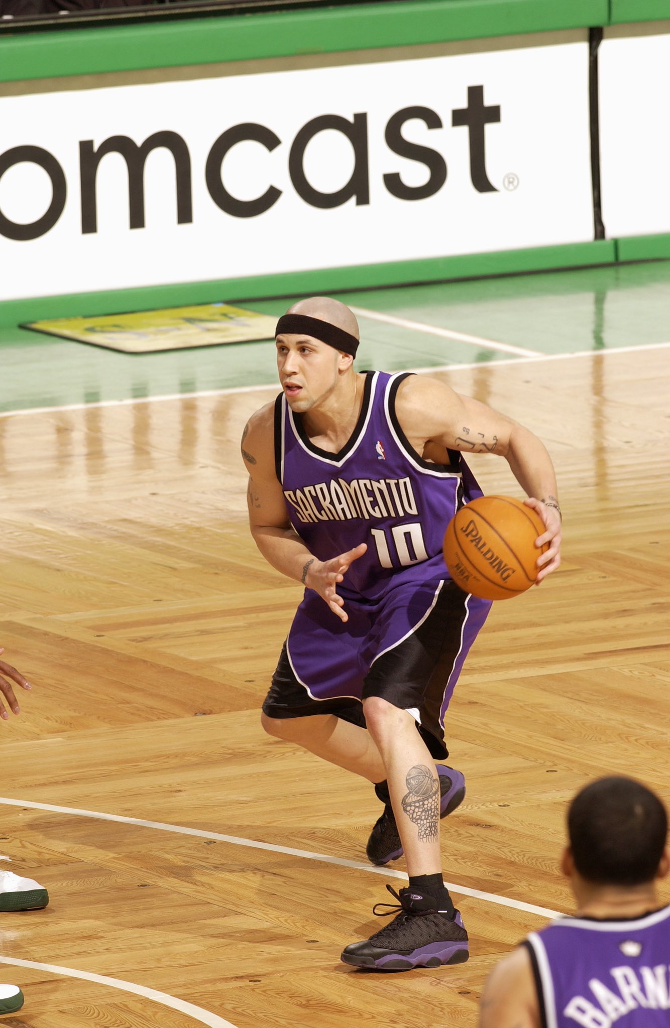 Happy birthday to one of the true PE Kings ( ), Mike Bibby. No one rocked Lows like number 10. 