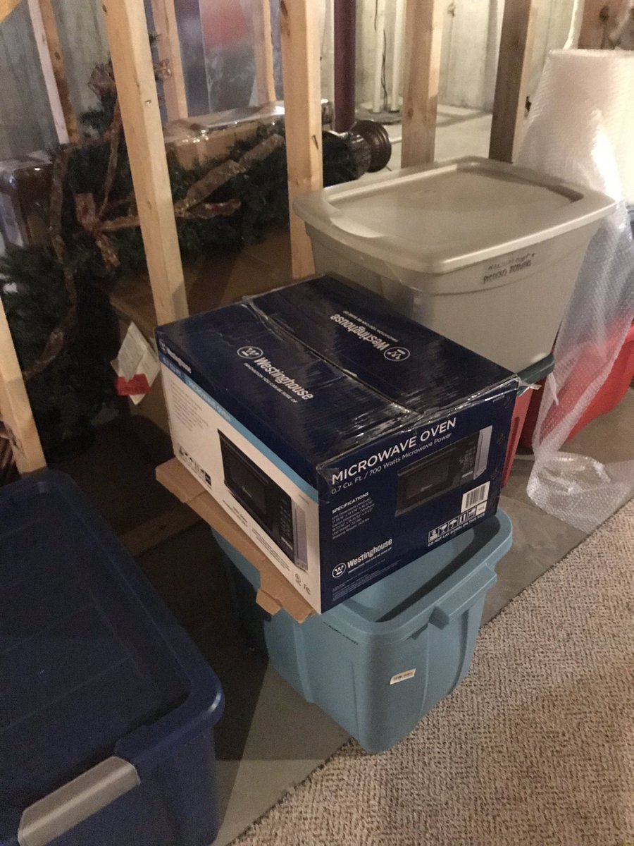 PresidentSorce's tweet image. Finished packing for Ireland! Just a couple of days till I’m off :) 🇮🇪.
(I’m tossing the tree in the background, it’s broken)