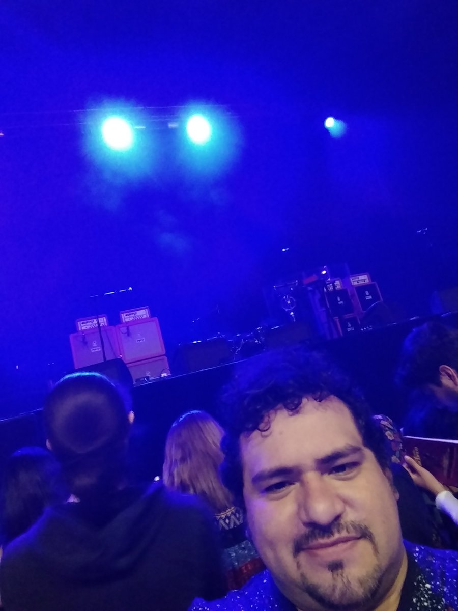 marioneto84's tweet photo. @googoodolls I'M SOOOOO READY!!!!!!!! FOR THE SECOND TIME!!!!!! @johnrzeznikGGD @RobbyTakac Welcome to Mรฉxico city!! ๐ฒ๐ฝ @PepsiCenterWTC @AbsoluteGoo ๐น๐ธ๐ถ๐ต๐ค๐๐คฉ please please please PLEASE play #HereIsGone !!!!! https://t.co/pDLn0bl00d