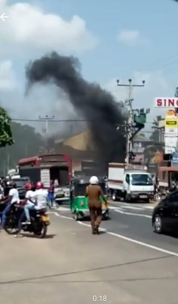 ish4an's tweet photo. Dear @Plaid_Ardern #ChristchurchMosqueAttack live streamed. #SriLankaAttacks on #mosques #shops live streamed too https://t.co/3bXZwUqyPK your police arrested the perpetrator within hours,meanwhile in #srilanka our police were mere spectators.oh yes there was curfew in place 🤐 https://t.co/gc4rdI0y6A