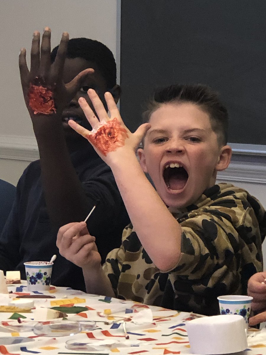 ChalimaS's tweet photo. 5th grade field trip to UD... we literally bled to create our own little bristle bots 😂 @OCSDelaware @Iteach5thOCS https://t.co/qsds5ZlIQv