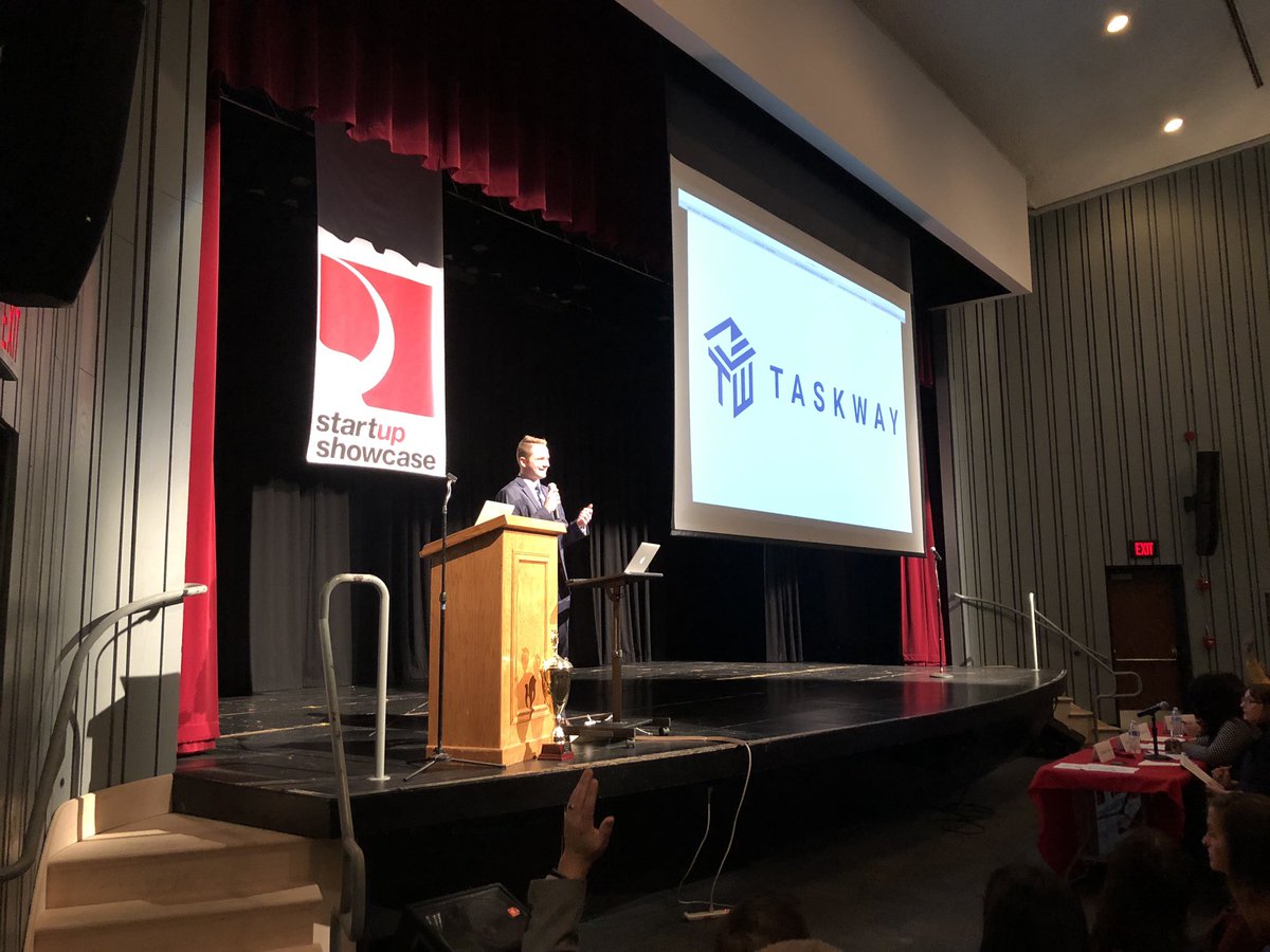 District214's tweet photo. Three groups have presented so far:
▪️@BG_Bison’s Super Spirit
▪️@Wheeling_Cats Straw Sheath
▪️@ElkGrove_HS’s Taskway
#214ready #214startup #Entrepreneurship https://t.co/Y7fsb5ViUl