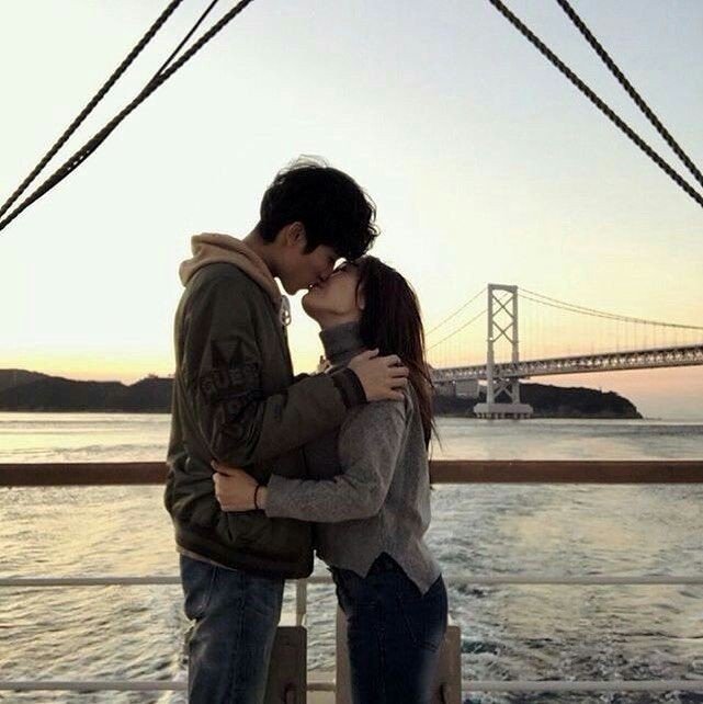 mailoveisjimin's tweet photo. 🚫 Yoonmin Au 🚫

Yoongi ama a Jimin 
Jimin ama a Yoongi 
Ellos tienen una cuenta nsfw 
¿El problema?
Yoongi tiene novia y Jimin tambien... https://t.co/9evhNr5KQd