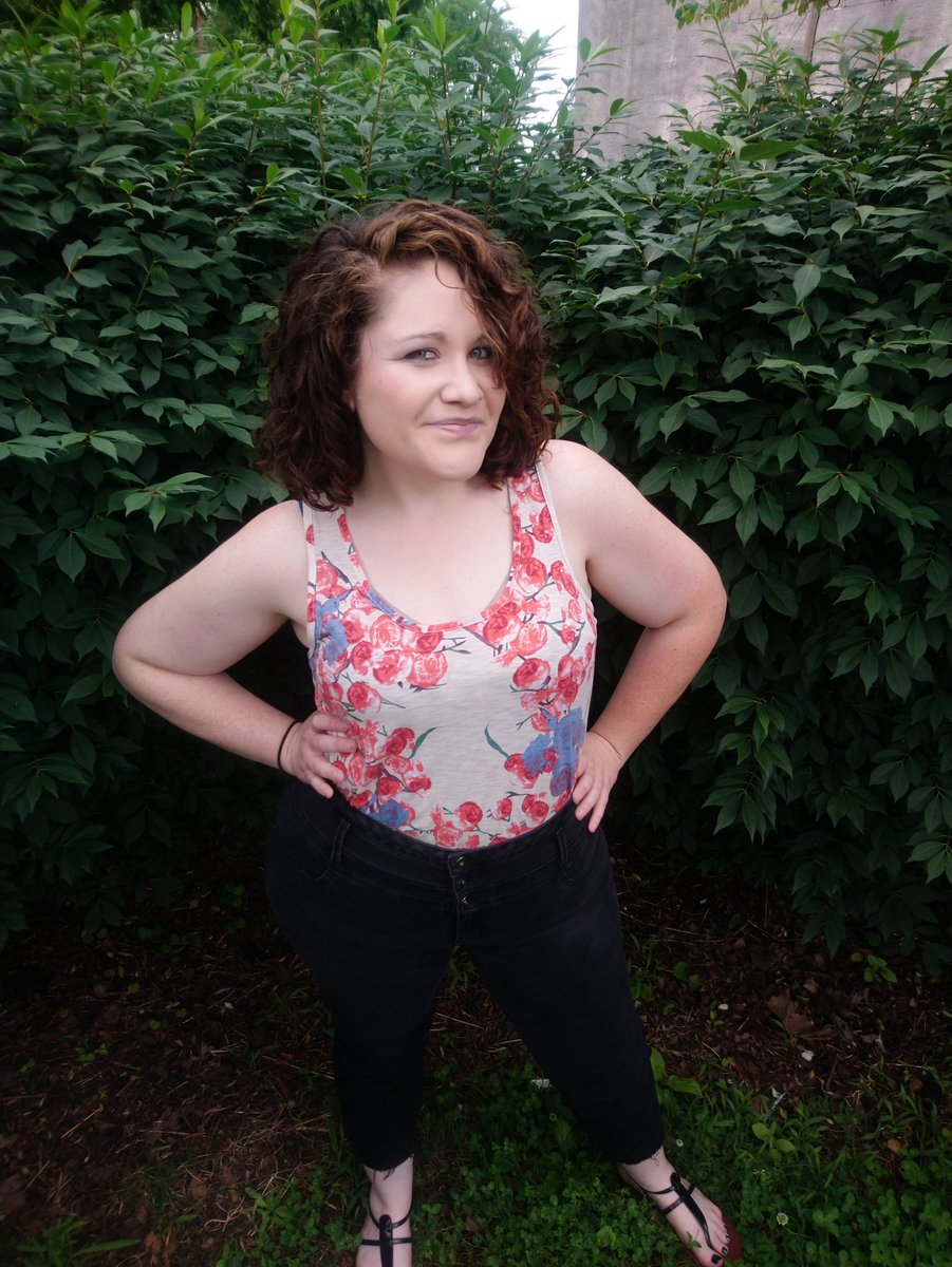 Angela080889's tweet image. I've decided I'm done being self - conscious, and hating my body. I've decided to love the body that God gave me, make healthy choices and quit trying to change my body into what society says women should look like. I am beautiful because God made me in His image.