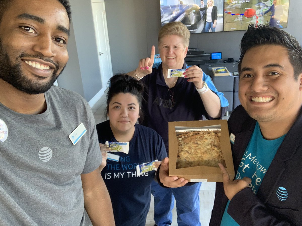 EricaLamS2's tweet photo. Happy National Apple Pie Day from the Arboretum team! #LoveMyTeam #LoveMyCommunity #GLMFun @michelemadigan7 @joe_boxer44 @PaulaVofGLM @AerieMe @glm_warriors @GreaterLakesMkt @TomMonahan10 @attluisfmedina https://t.co/7Qoa1kD1xb