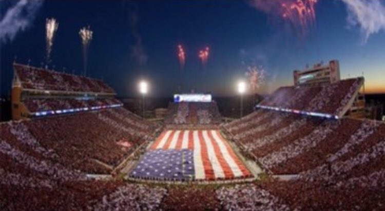 Emeka_Megwa's tweet photo. BEYOND BLESSED TO RECEIVE AN OFFER FROM THE UNIVERSITY OF OKLAHOMA!!!! @CoachJ_Boulware #BoomerSooner #OUDNA https://t.co/2TigLITiRB
