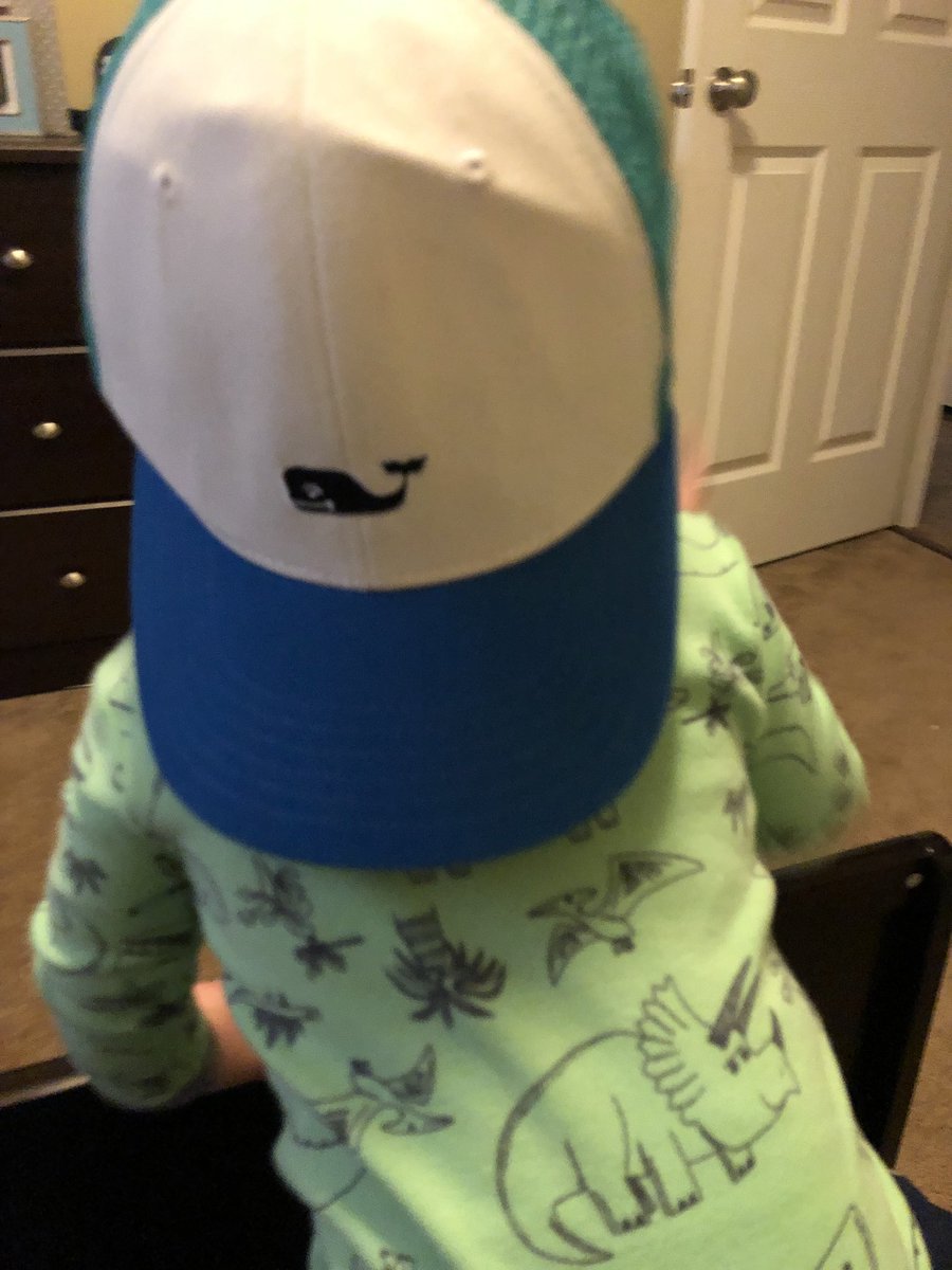 AmandaMoss1090's tweet photo. Grey is ready for Vineyard Vines at Target 🙌🏻🤟🏻 https://t.co/rS2yqZc2mu