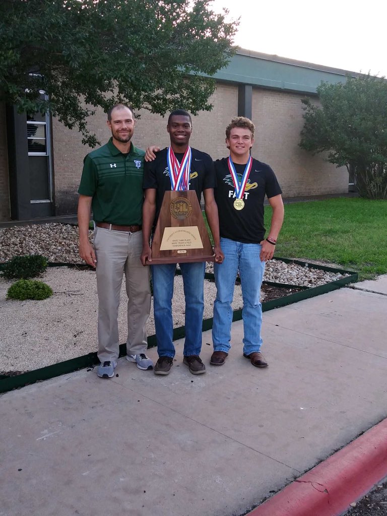 Taylor Duck Track tweet media