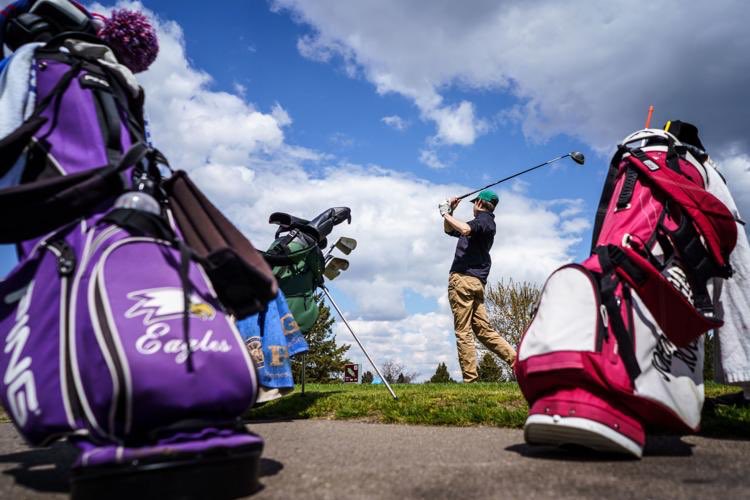 ladahl's tweet photo. @golf_century https://t.co/8U4qVUapRa