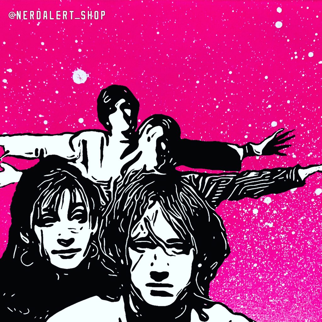 dpausemusic's tweet photo. @symphonicdist #mybloodyvalentine via #NAShop https://t.co/RaGWL7tug6     #mbv #kevinshields #shoegaze https://t.co/IKBkxk8ldn