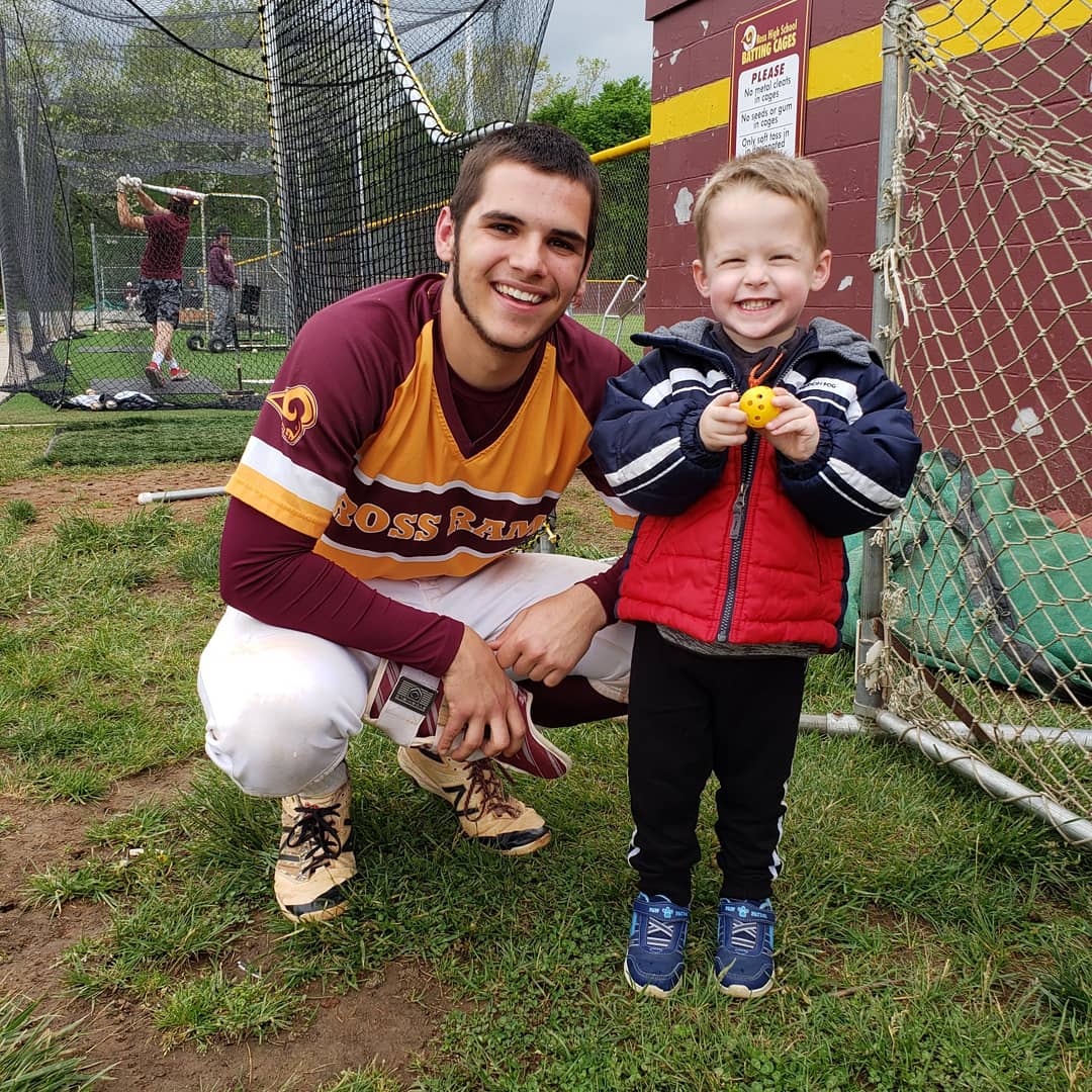 CathyNickoson's tweet photo. Wonderful when Keegan has friends come to watch him play but this little guy is special!! #BetterTogether #rosssenior2019 #proudmom #rossbaseball #littlebrother @coachnickoson @Knickoson42 @RossRamsBsbl https://t.co/xzf9kwGzzj