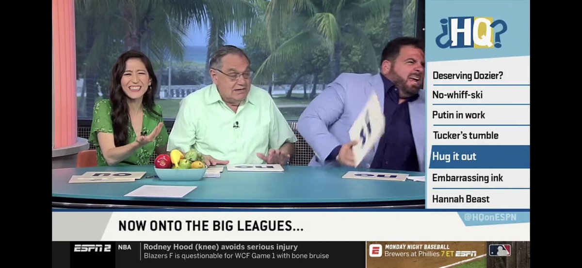 Barel427's tweet photo. 😝🤣 @HQonESPN @minakimes https://t.co/Ylzd3Ei1hv