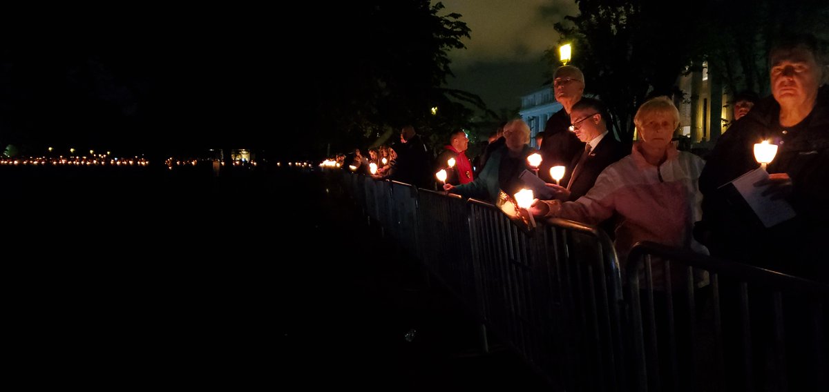 NLEOMF's tweet photo. The 31st Candlelight Vigil draws to a close. Thank you to all who attended and for those who watched from home. We apologize for the technical difficulties with the YouTube page. #PoliceWeek2019 https://t.co/vRKF4sJWgY
