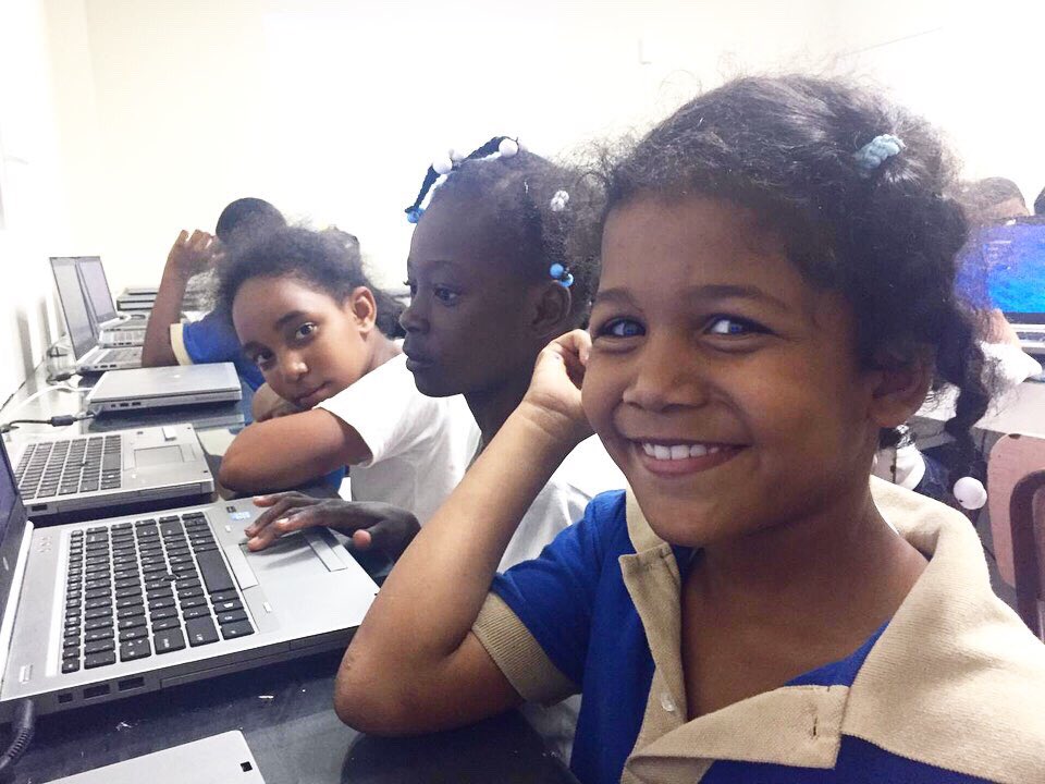 MrsCaroMartinez's tweet photo. Girls in vulnerable circumstances usually make poor decisions because of lack of support, recreational spaces to grow and have fun; our Community Center is preventing them from making poor decisions, and we believe and love this @PMFKids #powerinlearning #communitycenter #pmf https://t.co/MwQtLiKurp