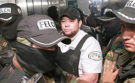 LaRazon_Bolivia's tweet photo. #Bolivia
Un magistrado y un juez rechazan tener algo que ver con el narcotraficante #PedroMontenegro
https://t.co/OvZVdgSJe2 https://t.co/m1vX5o5tg9